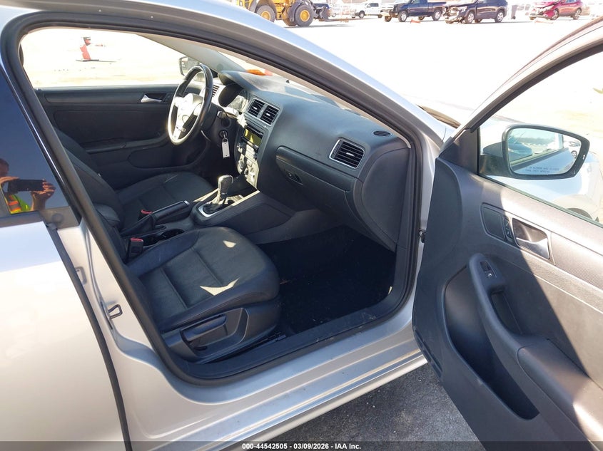 2011 Volkswagen Jetta 2.5L Se