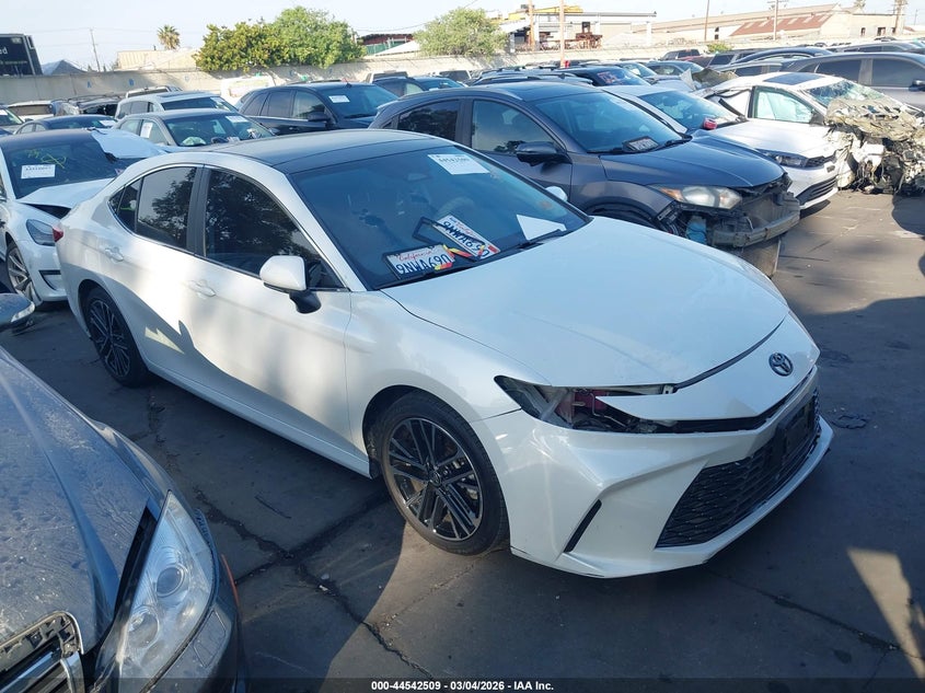 2025 Toyota Camry Xle