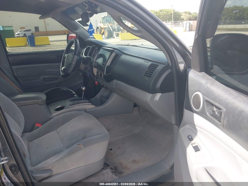 2009 Toyota Tacoma Prerunner V6