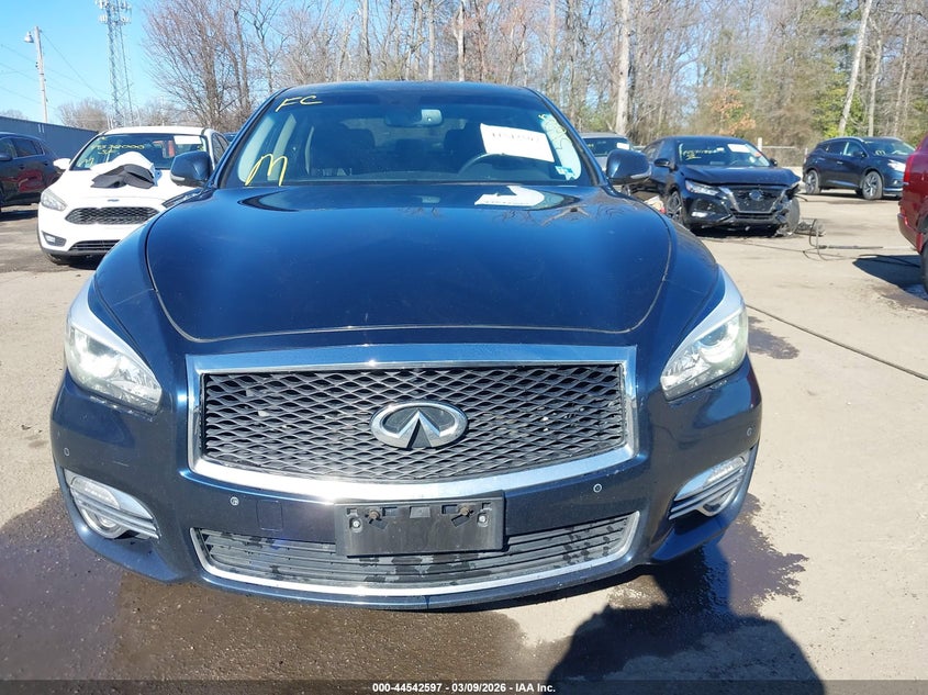 2019 Infiniti Q70L 3.7X Luxe VIN: JN1BY1PR5KM725605 Lot: 44542597