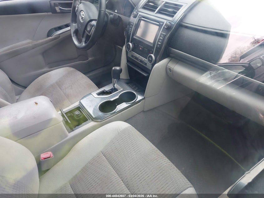 2012 Toyota Camry Hybrid Xle