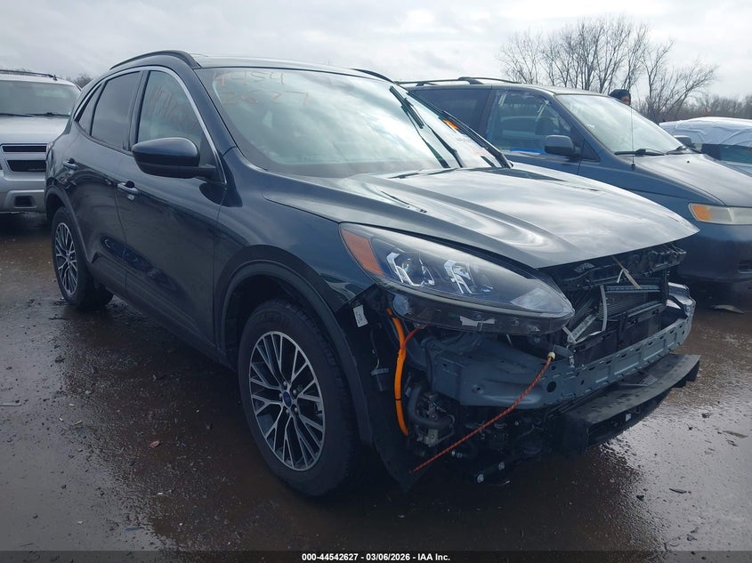 2022 Ford Escape Sel Plug-In Hybrid