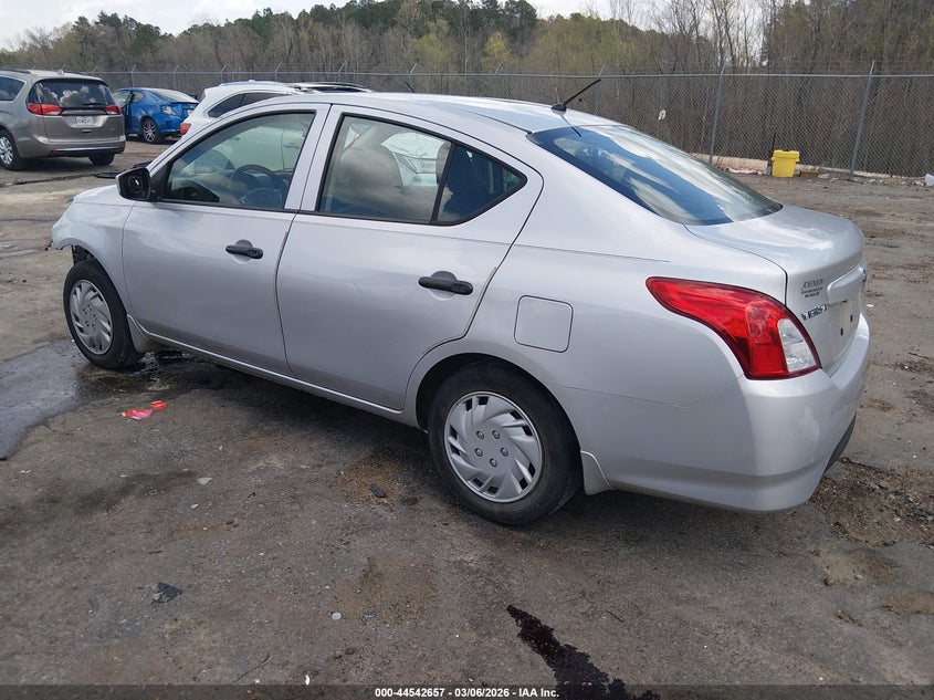 2016 Nissan Versa 1.6 S