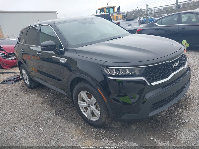 2023 KIA SORENTO LX