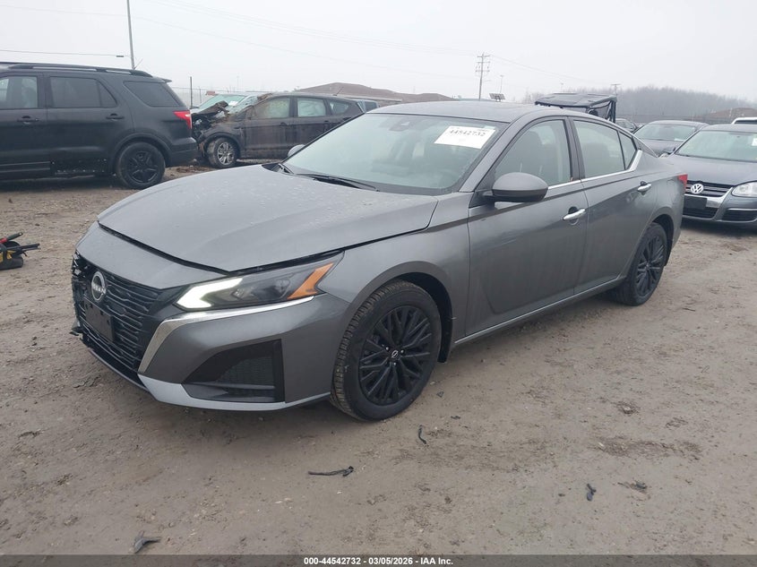 2025 Nissan Altima Sv Awd