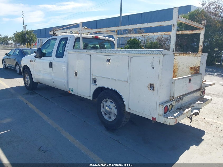 2003 Ford F-350 Lariat/Xl/Xlt