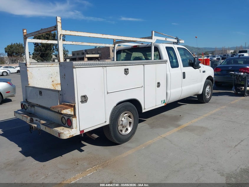 2003 Ford F-350 Lariat/Xl/Xlt