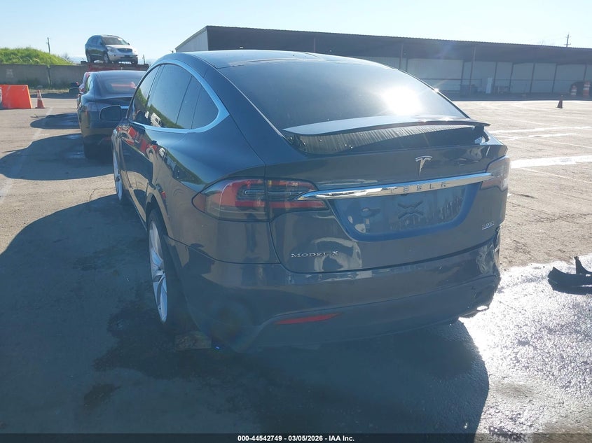 2016 Tesla Model X 60D/P100D/P90D