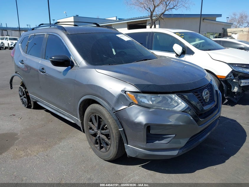 2018 Nissan Rogue Sv