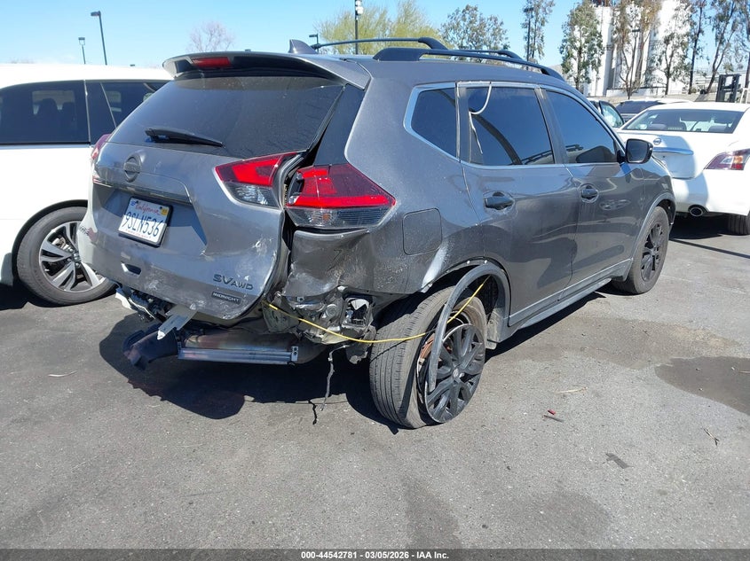 2018 Nissan Rogue Sv