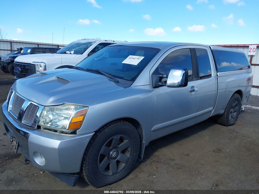 2004 Nissan Titan Xe