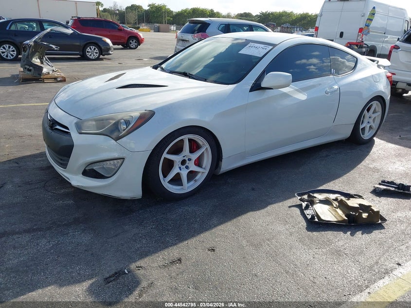 2013 Hyundai Genesis 3.8 R-Spec