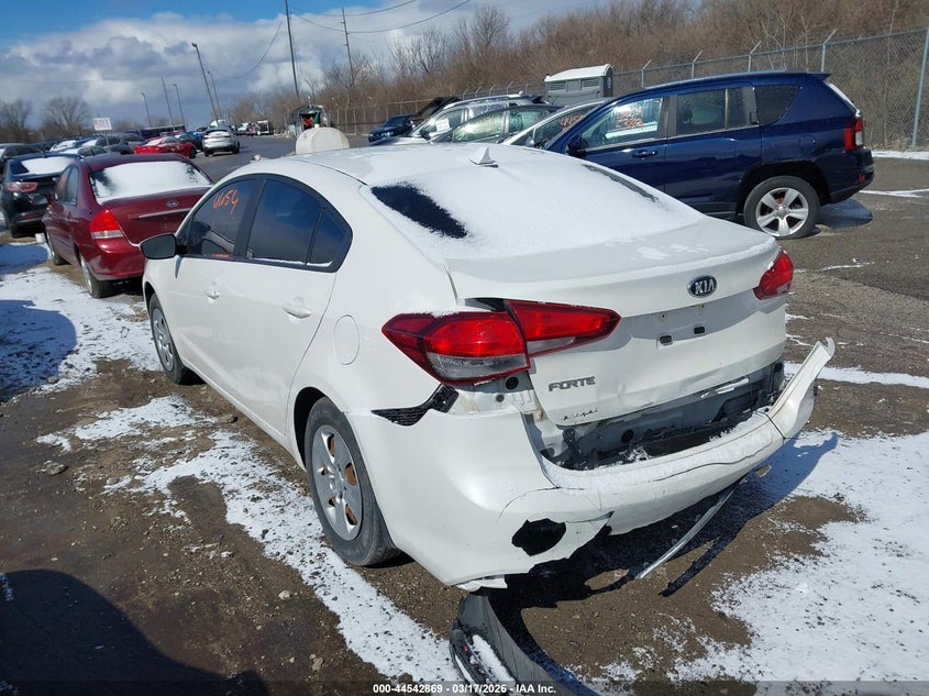 Vin: 3kpfl4a79he113632, lot: 45039692, kia forte lx 20173