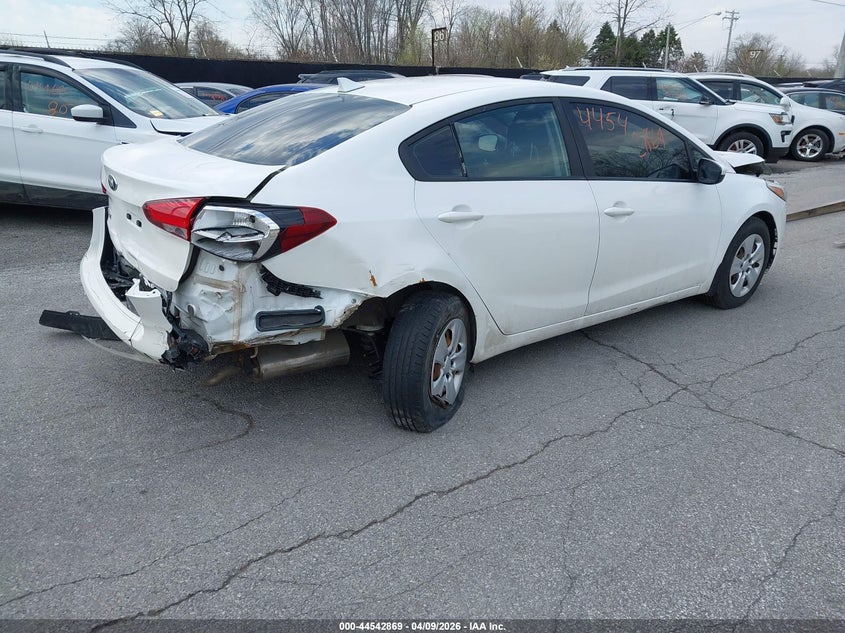 Vin: 3kpfl4a79he113632, lot: 45039692, kia forte lx 20174