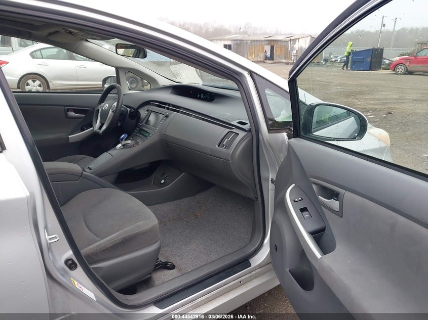 2010 Toyota Prius Iii