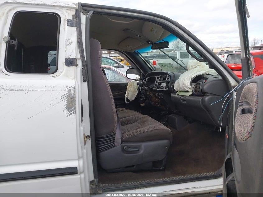 1999 Dodge Ram 2500 St