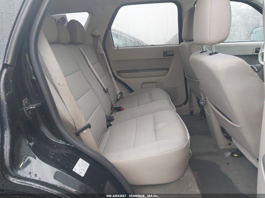 2012 FORD ESCAPE auction photo 8