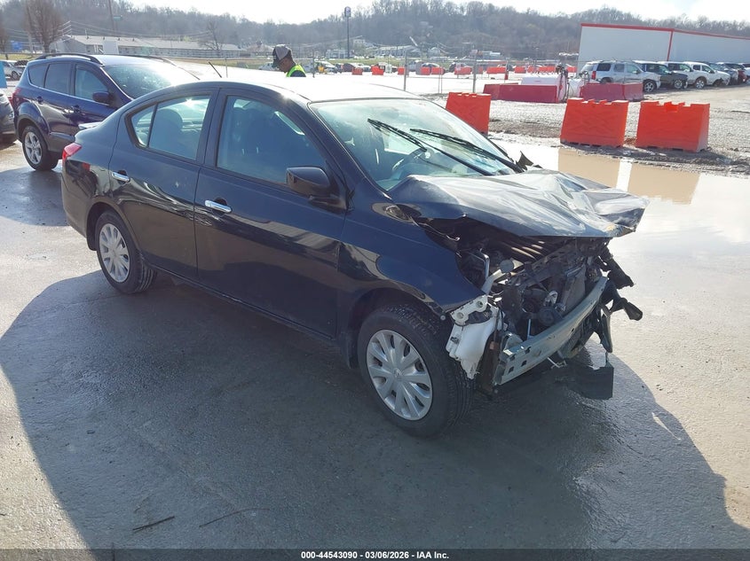 2018 Nissan Versa 1.6 Sv