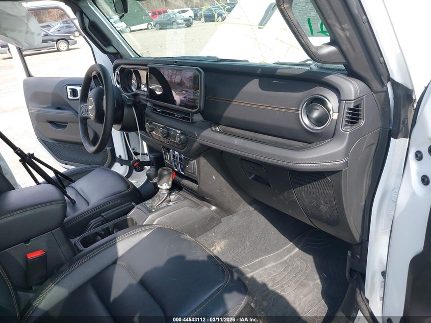 2025 Jeep Gladiator High Tide