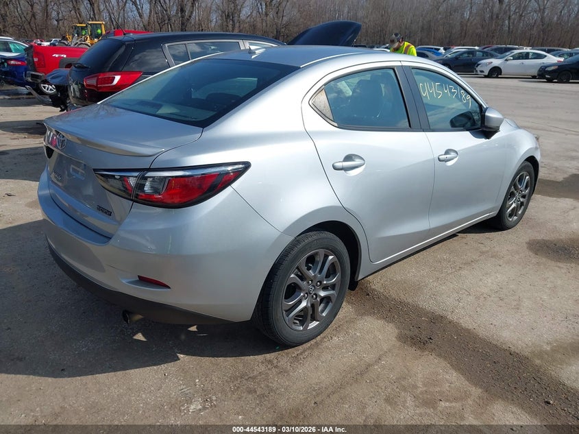 2019 Toyota Yaris Le