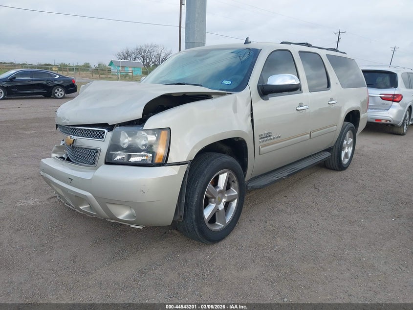 2013 Chevrolet Suburban 1500 Lt