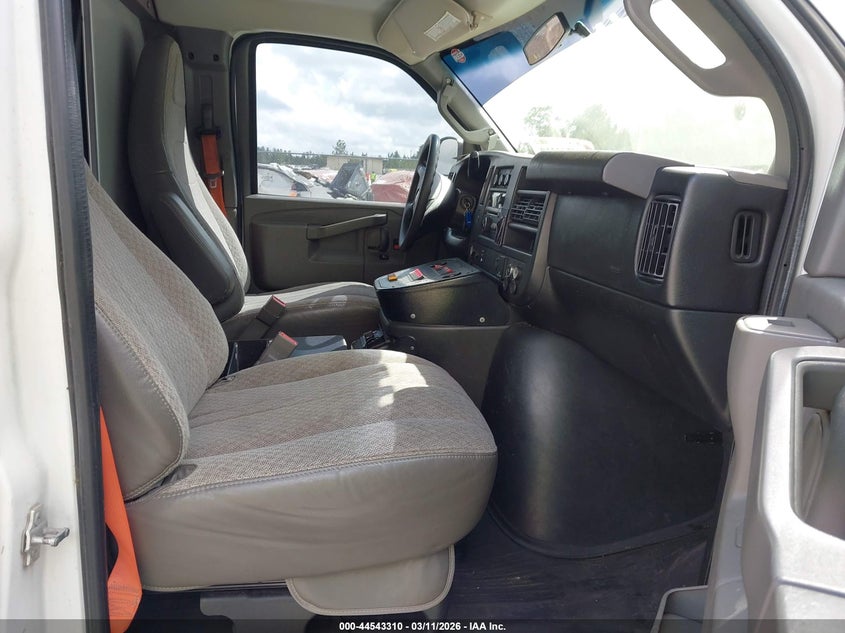 2016 CHEVROLET EXPRESS 3500 DIESEL