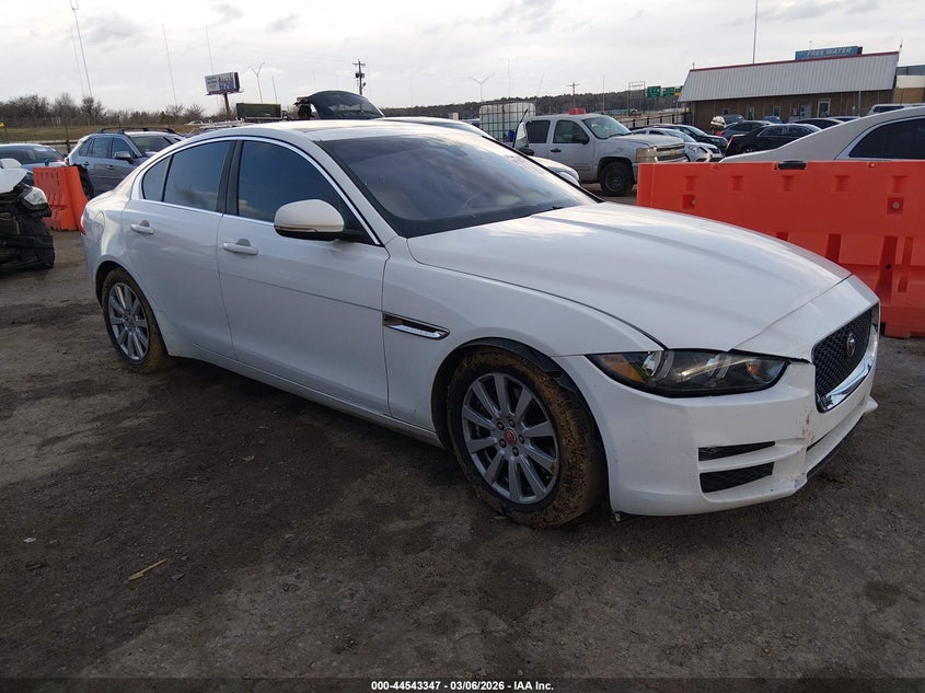 2019 Jaguar Xe 25T