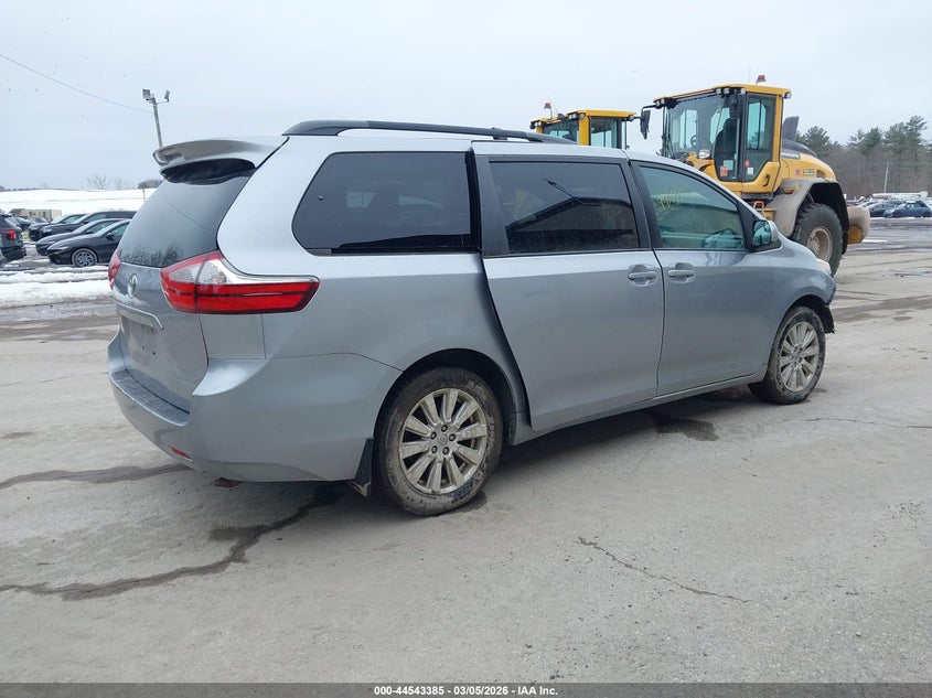 2017 Toyota Sienna Le 7 Passenger