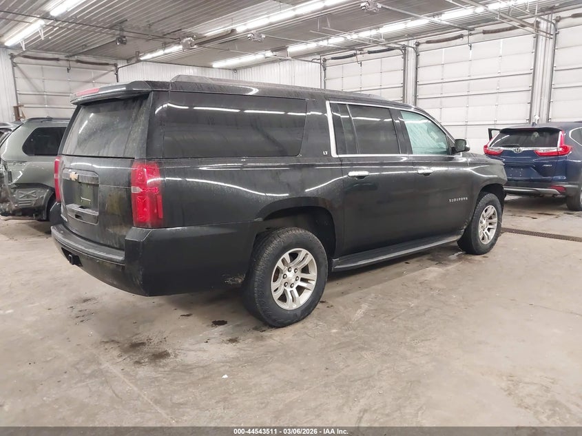 2017 Chevrolet Suburban Lt