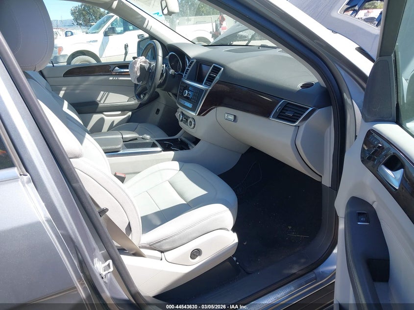 2016 Mercedes-Benz Metris