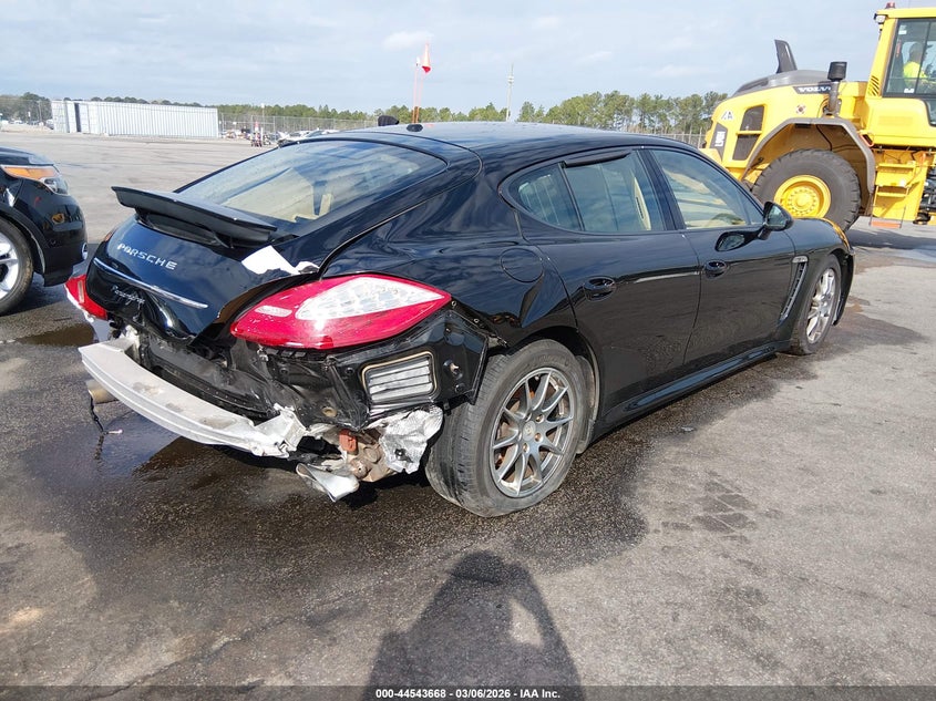 2011 Porsche Panamera 4