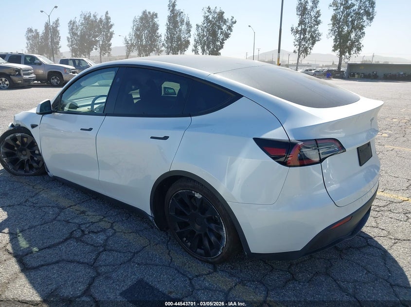 2024 Tesla Model Y Long Range Dual Motor All-Wheel Drive