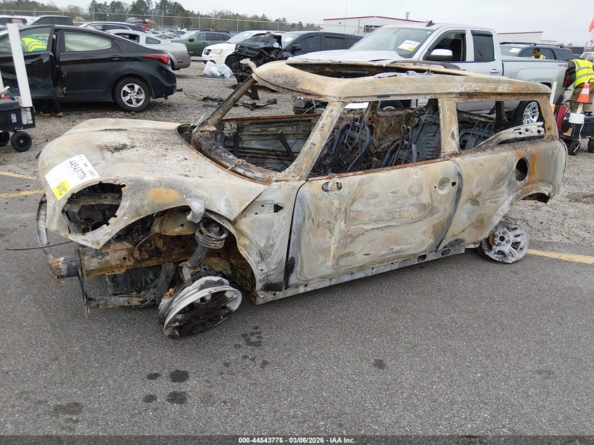 2011 Mini Cooper Clubman VIN: WMWZF3C5XBTY00334 Lot: 44543776