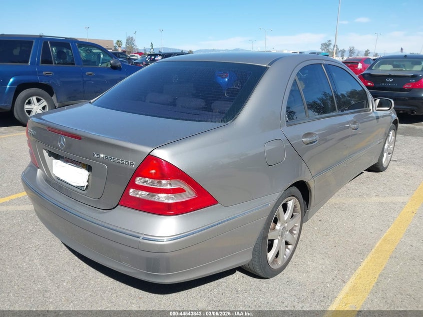 2004 Mercedes-Benz C 230 Kompressor Sport/Sport