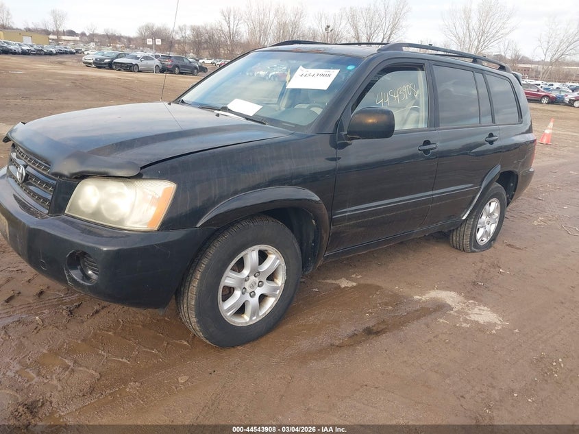 2003 TOYOTA HIGHLANDER auction photo 2