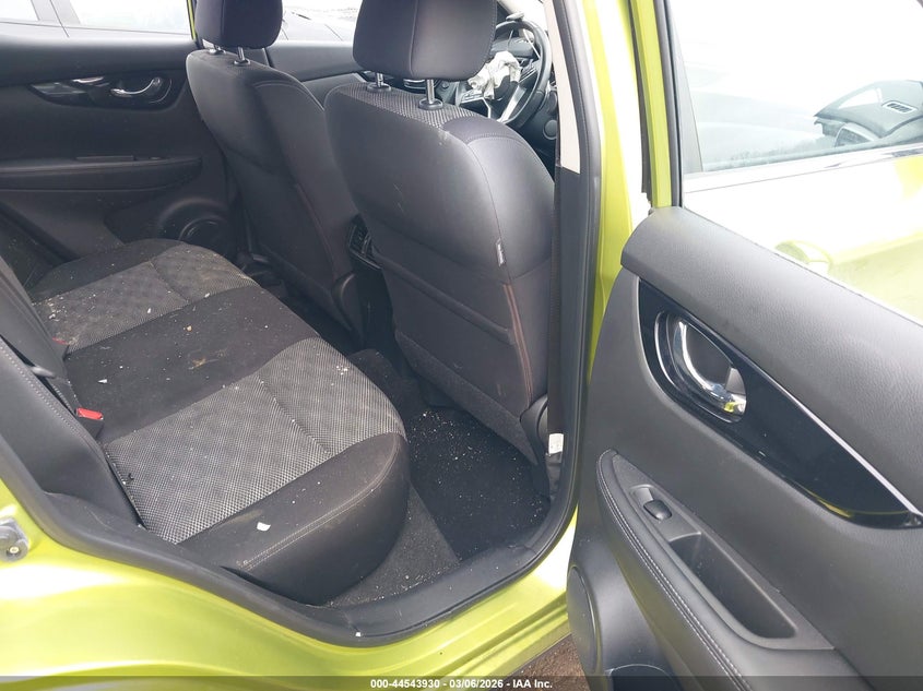 2017 Nissan Rogue Sport Sv