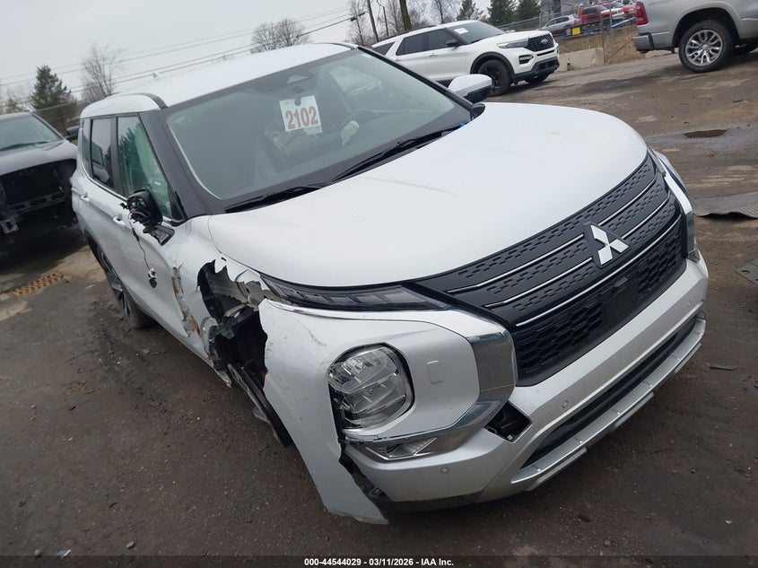 2022 Mitsubishi Outlander Black Edition S-Awc/Se 2.5 S-Awc/Se Launch Edition S-Awc