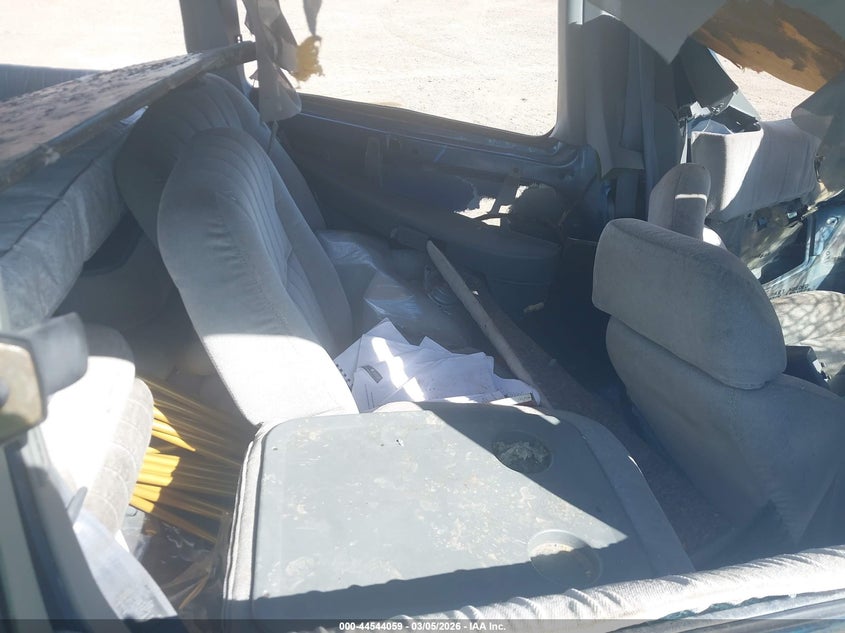 1990 PONTIAC TRANS SPORT auction photo 8