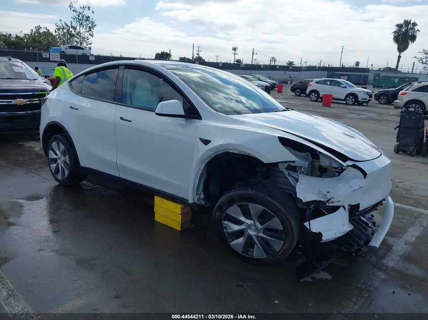 2023 Tesla Model Y Awd/Long Range Dual Motor All-Wheel Drive
