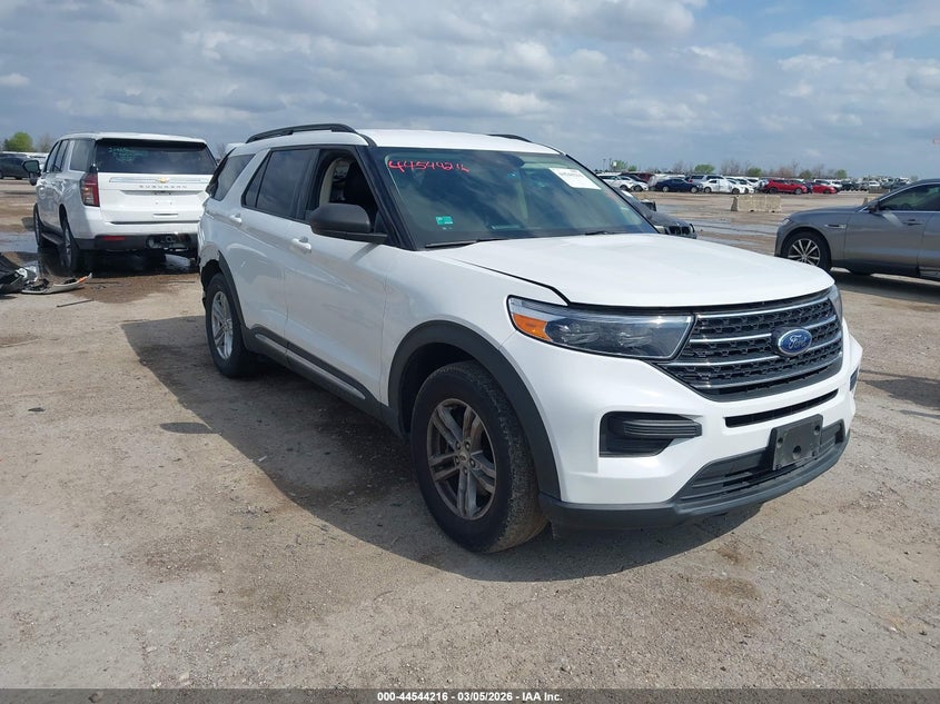 2020 Ford Explorer Xlt