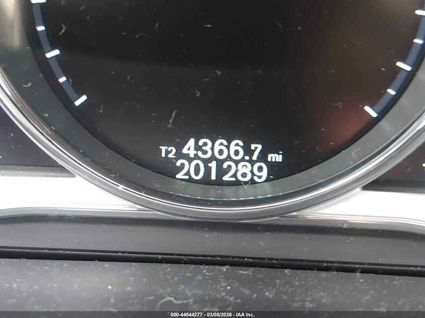 2015 Volvo V60 Cross Country T5 VIN: YV4612HK2F1001885 Lot: 44544277