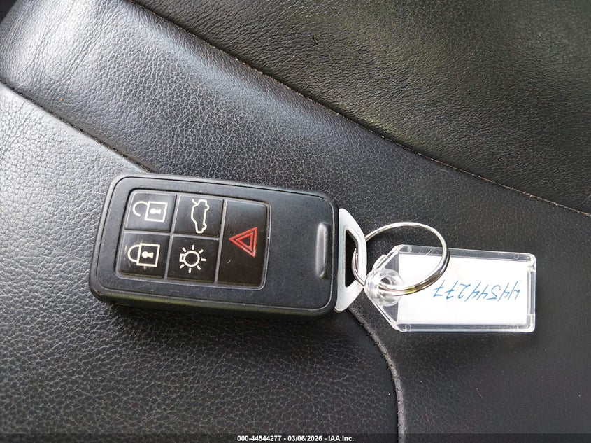 2015 Volvo V60 Cross Country T5 VIN: YV4612HK2F1001885 Lot: 44544277