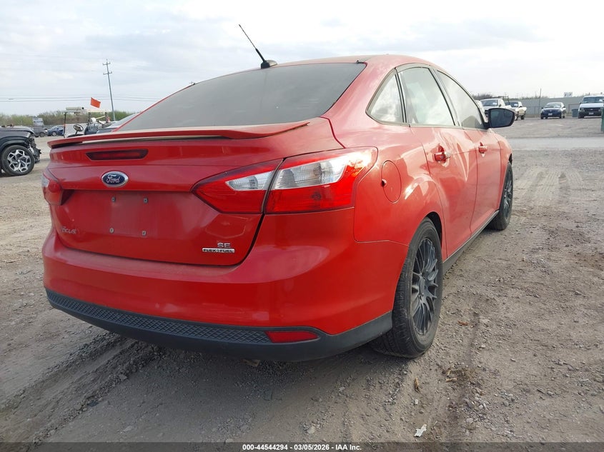 Vin: 1fadp3f25gl301322, lot: 45041127, ford focus se 20164