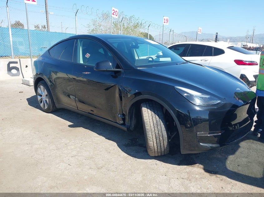 2023 Tesla Model Y Awd/Long Range Dual Motor All-Wheel Drive
