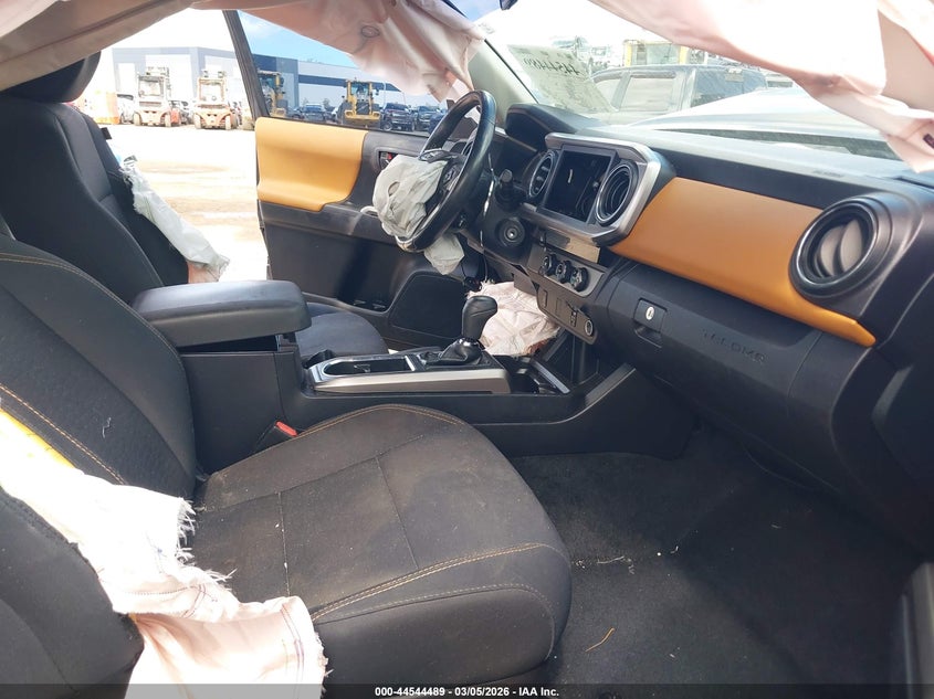 2018 Toyota Tacoma Sr5