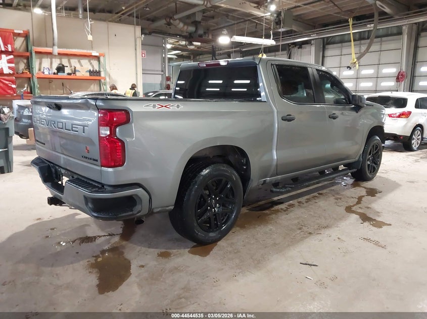 2023 Chevrolet Silverado 1500 4Wd Short Bed Custom