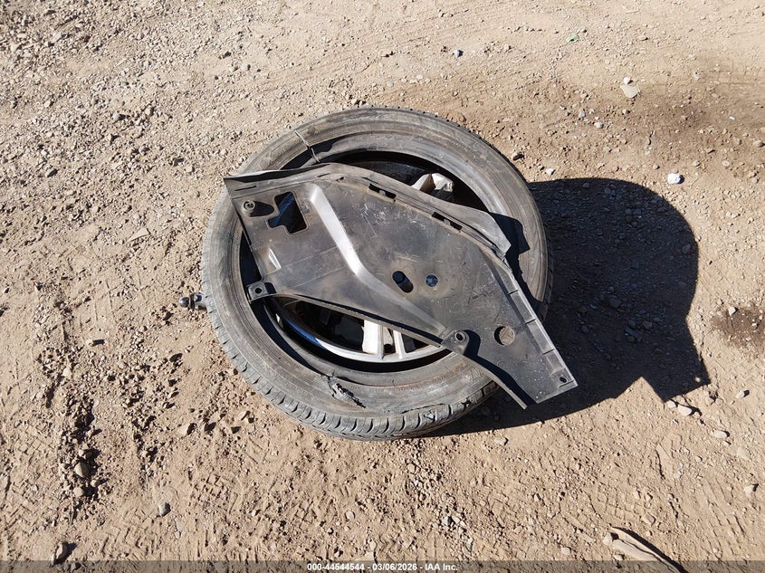 2018 Volvo S90 T5 Momentum VIN: LVY982AK4JP018725 Lot: 44544544