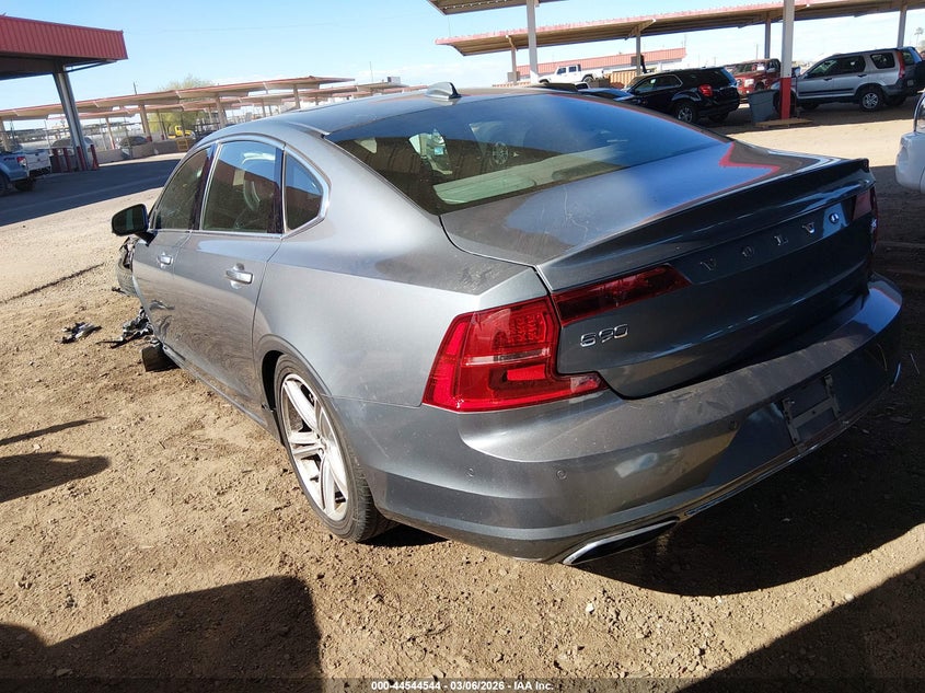 Vin: lvy982ak4jp018725, lot: 45041377, volvo s90 t5 momentum 20183