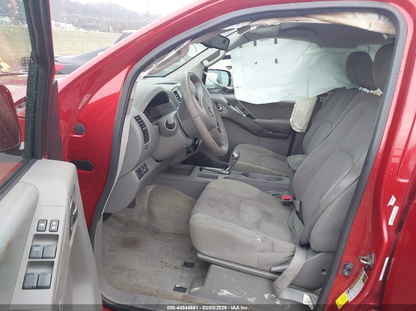 2013 Nissan Frontier Sv