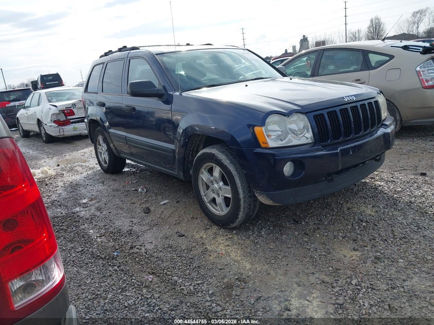 2005 Jeep Grand Cherokee Laredo